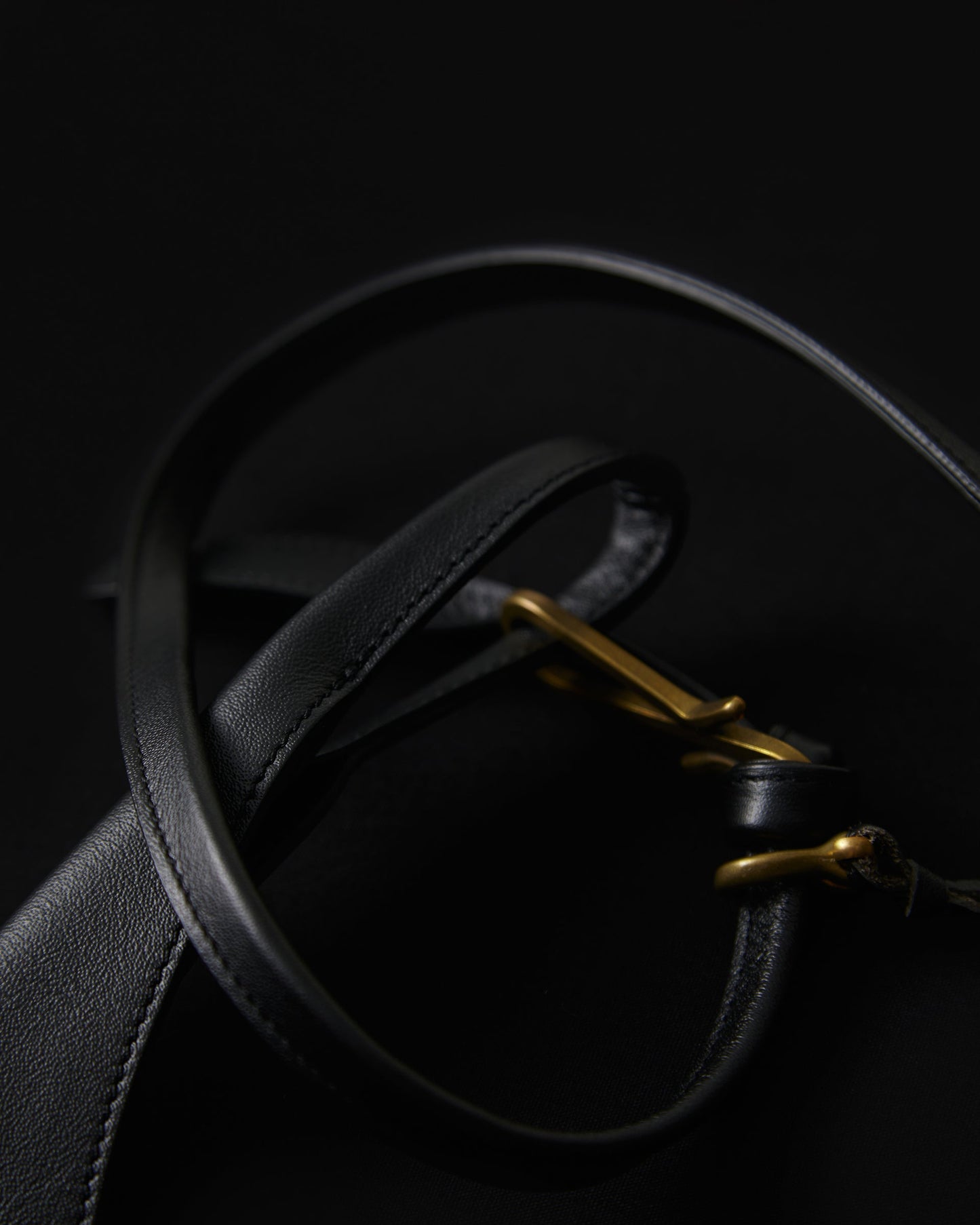 LOWE BLACK