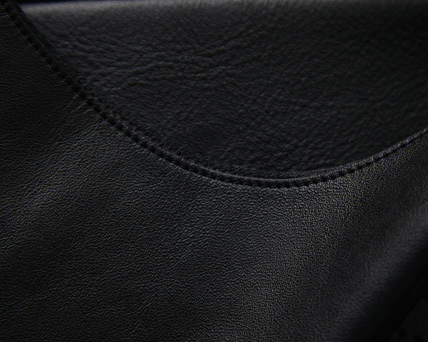 LOWE BLACK
