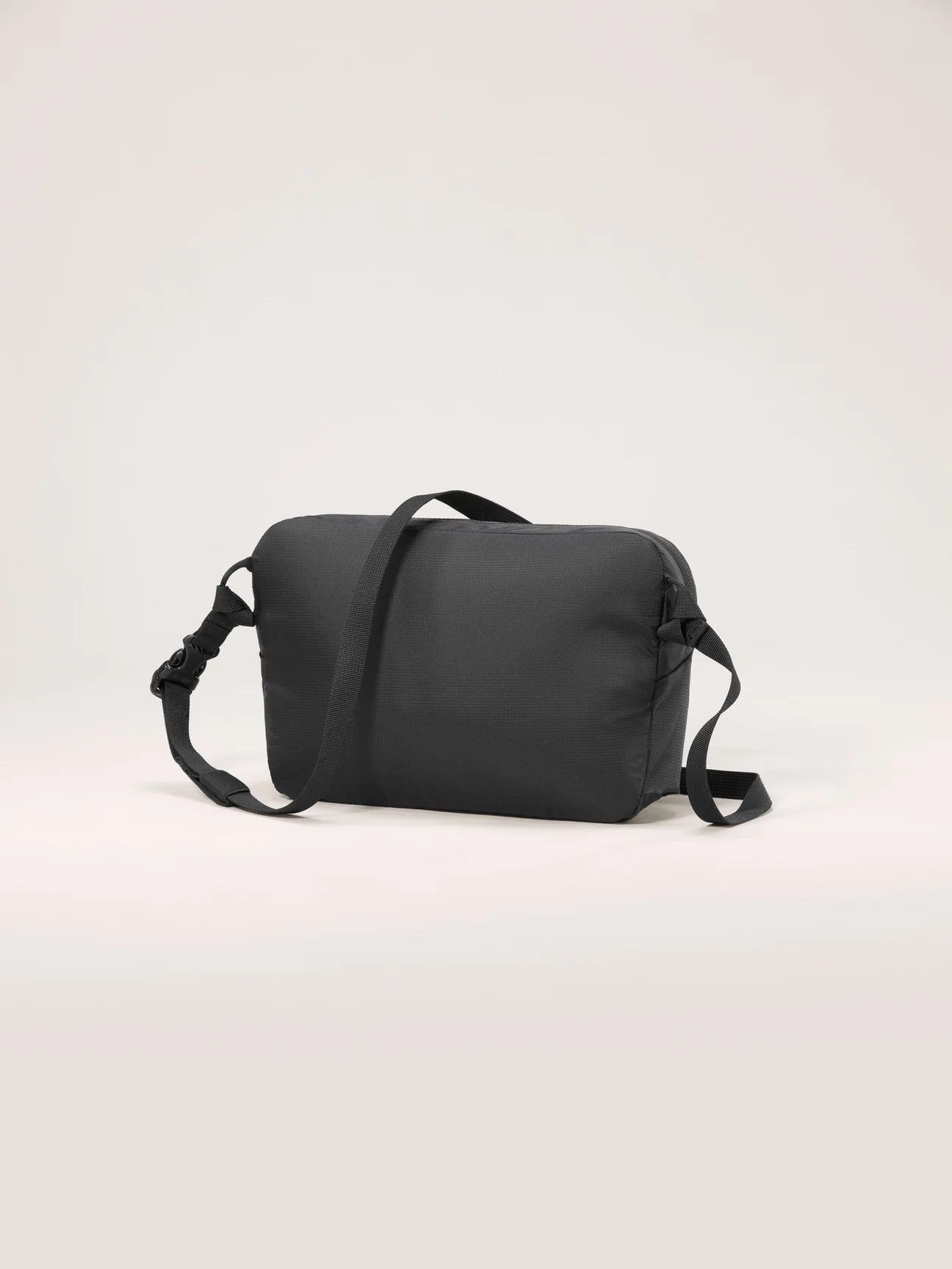 Heliad Crossbody