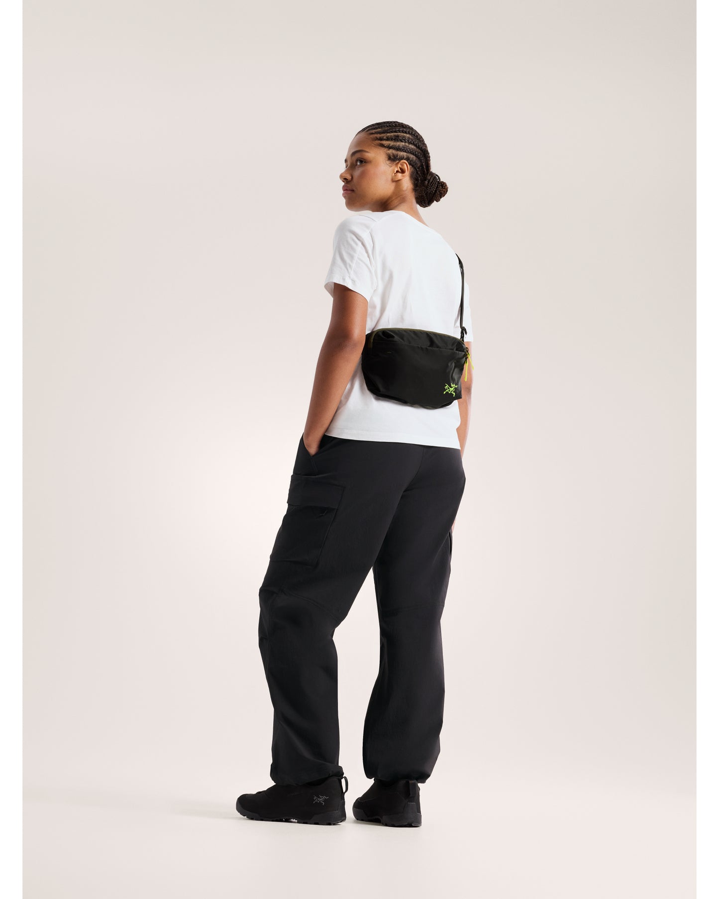 Heliad Crossbody