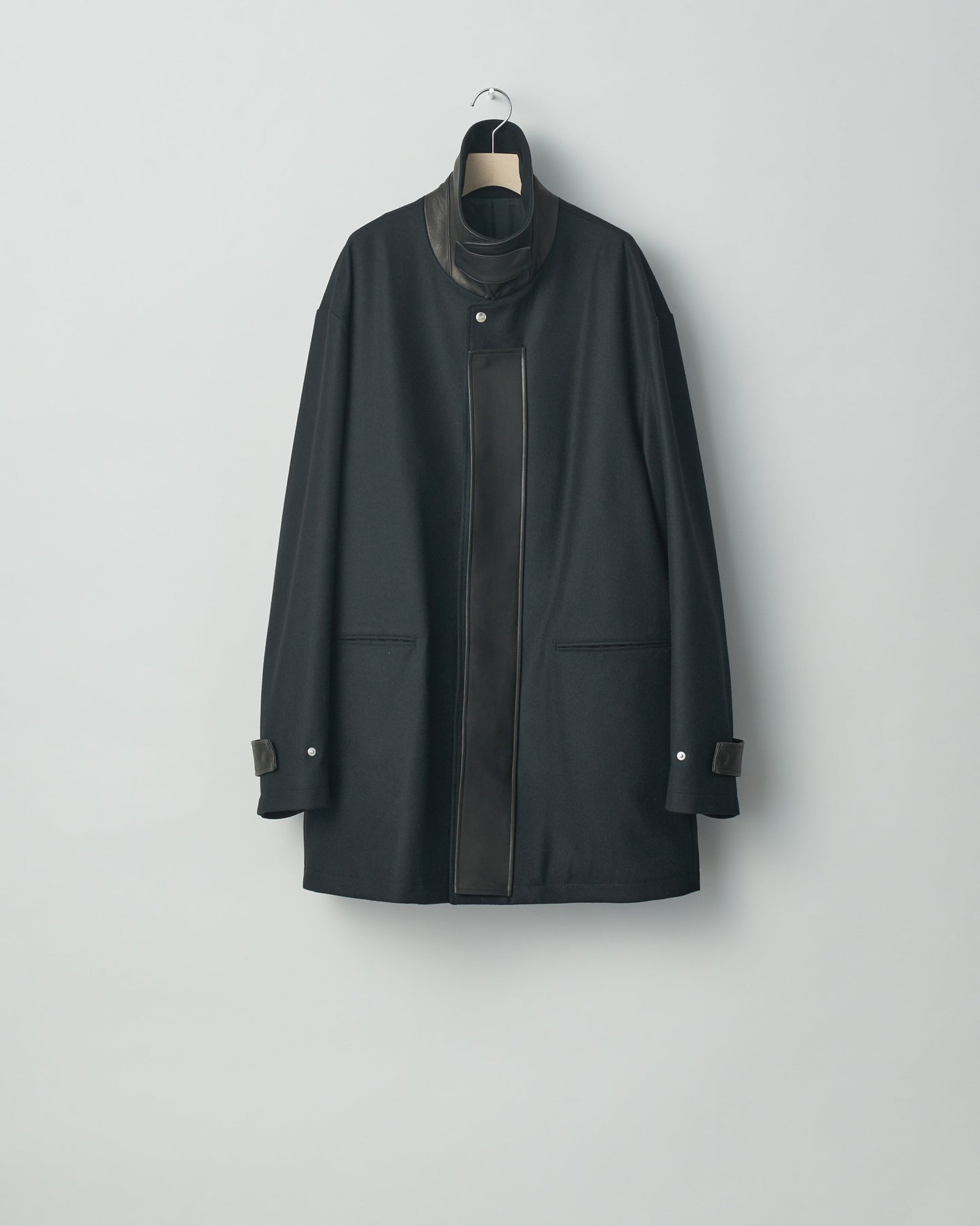 LEATHER FLY FRONT LONG JACKET BLACK