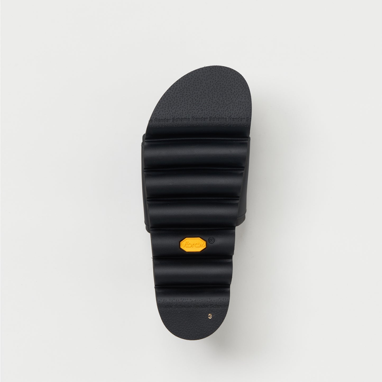 caterpillar BLACK