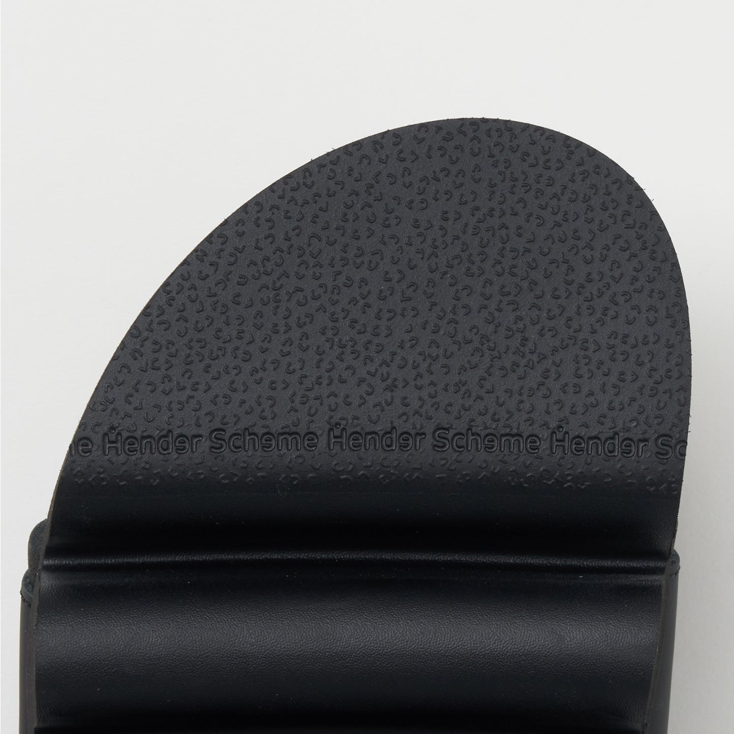 caterpillar BLACK