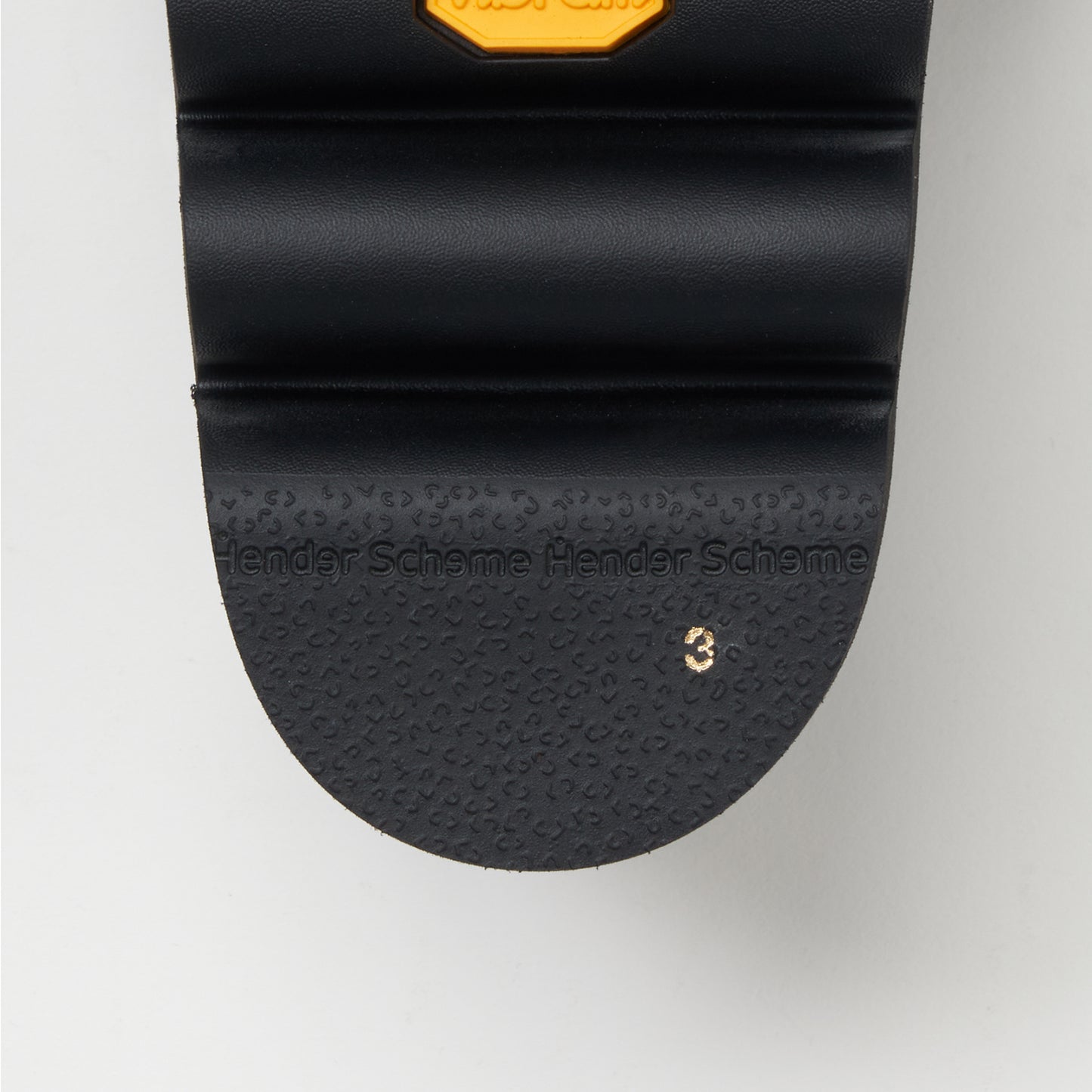 caterpillar BLACK