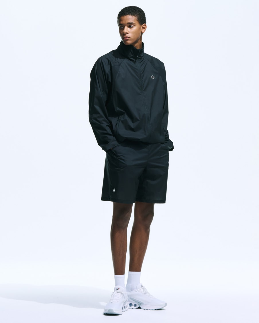 ULTRA LIGHT WEIGHT JACKET