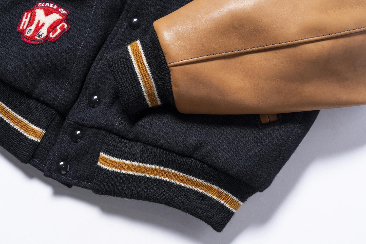 WOOL VARSITY JACKET / BULLDOGS