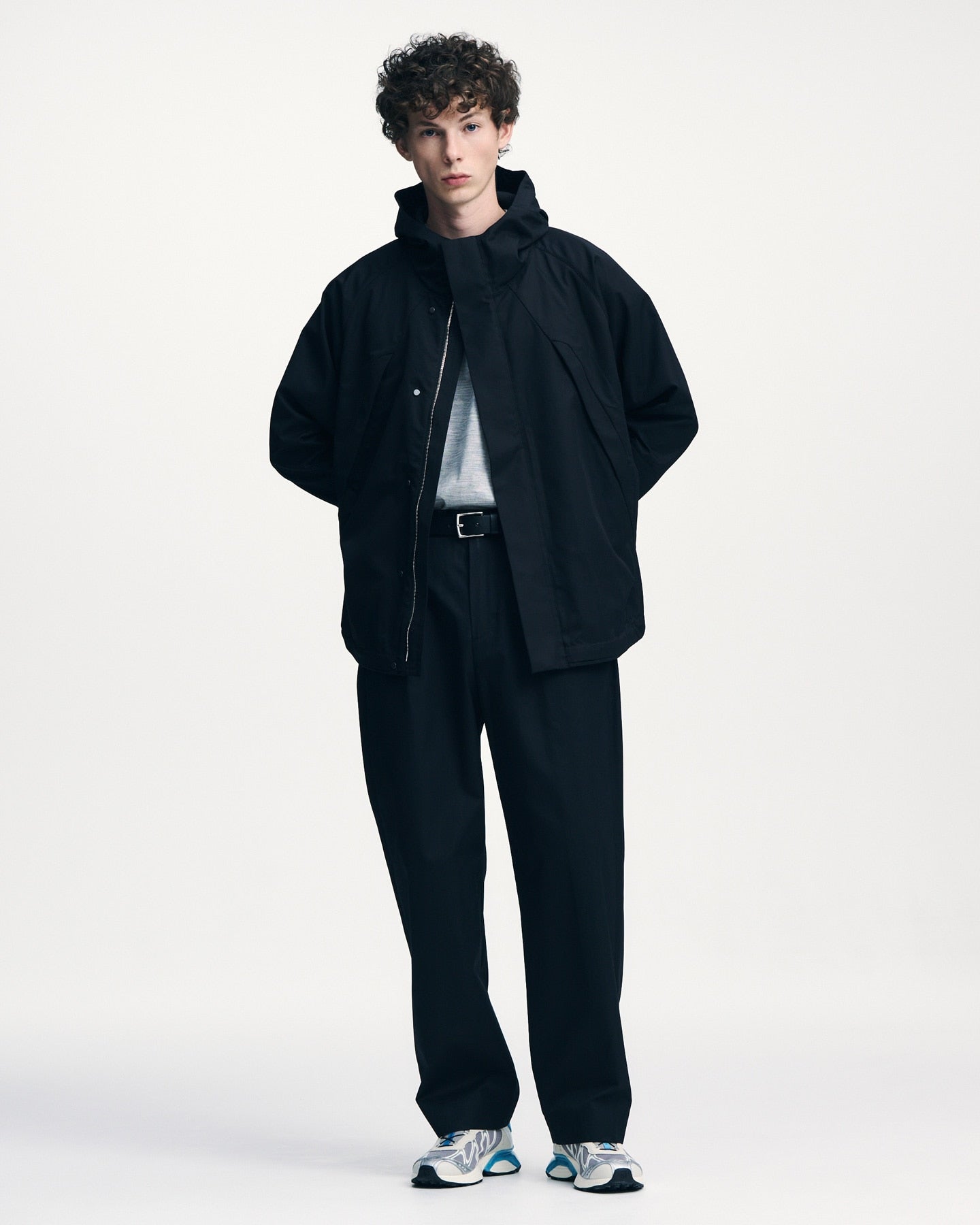 MOUNTAIN JACKET