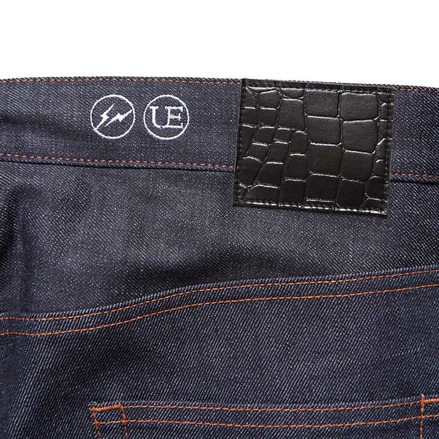 RIGID DENIM TAPERED PANTS