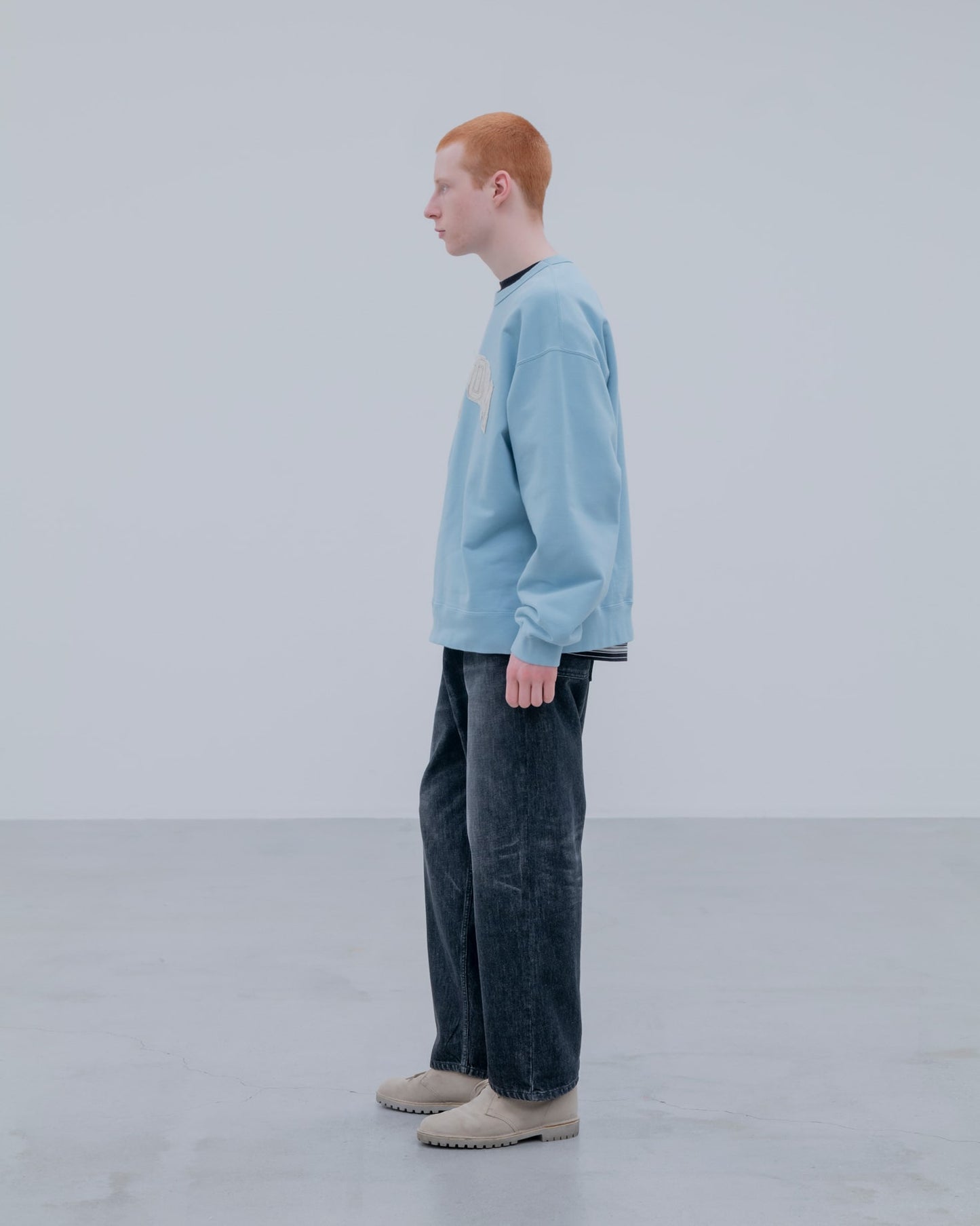 WASHED DENIM BOLD-FIT JEANS