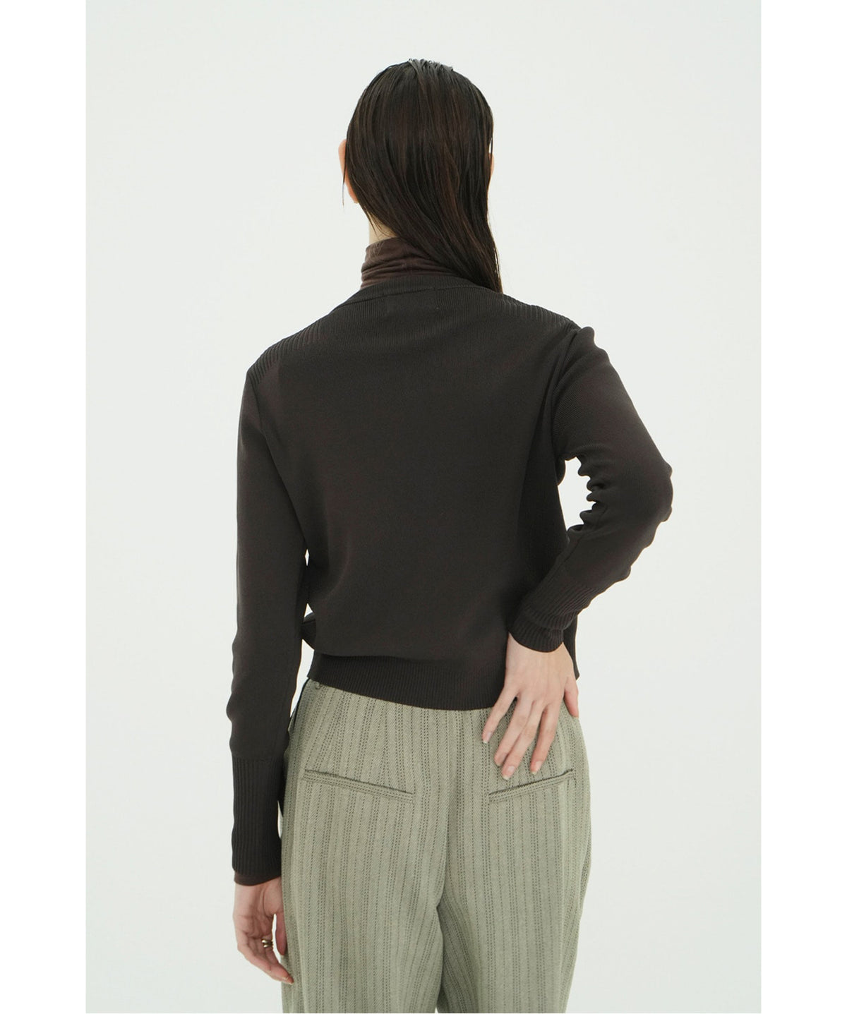 BASIC COMPACT KNIT TOPS
