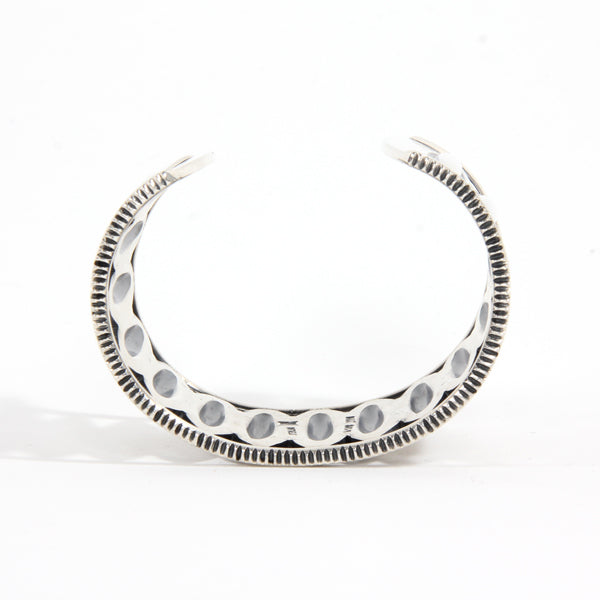 Long Oval w/ Field Wire Edge Cuff