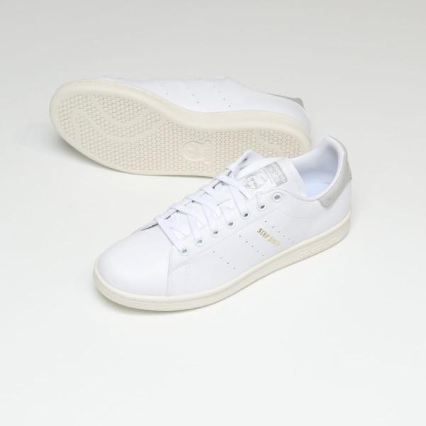STAN SMITH