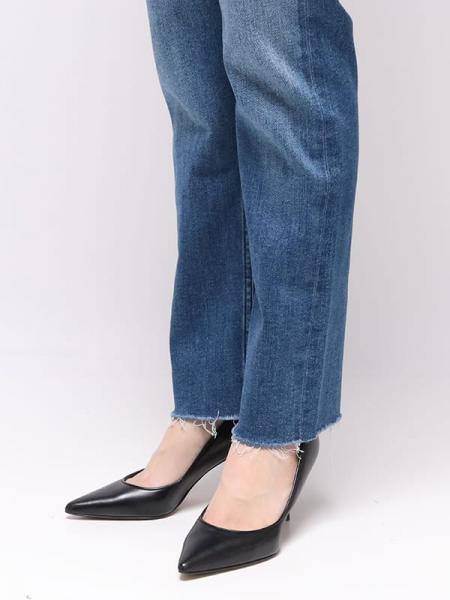 THE TOMCAT ANKLE FRAY