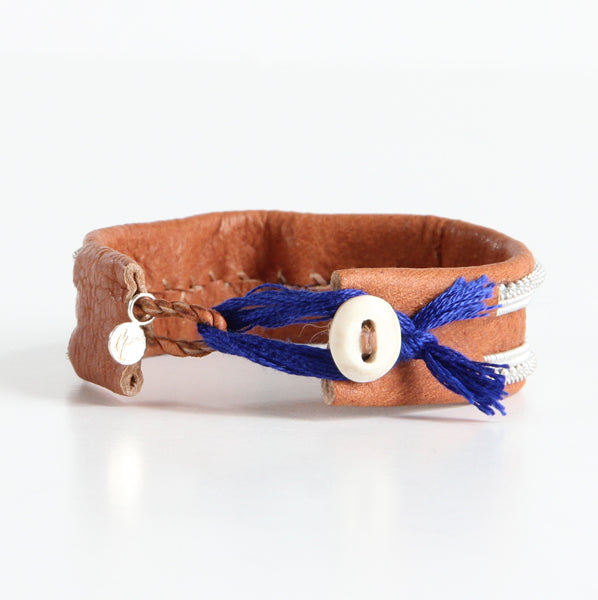 BRACE BRACELET LIGHT BROWN