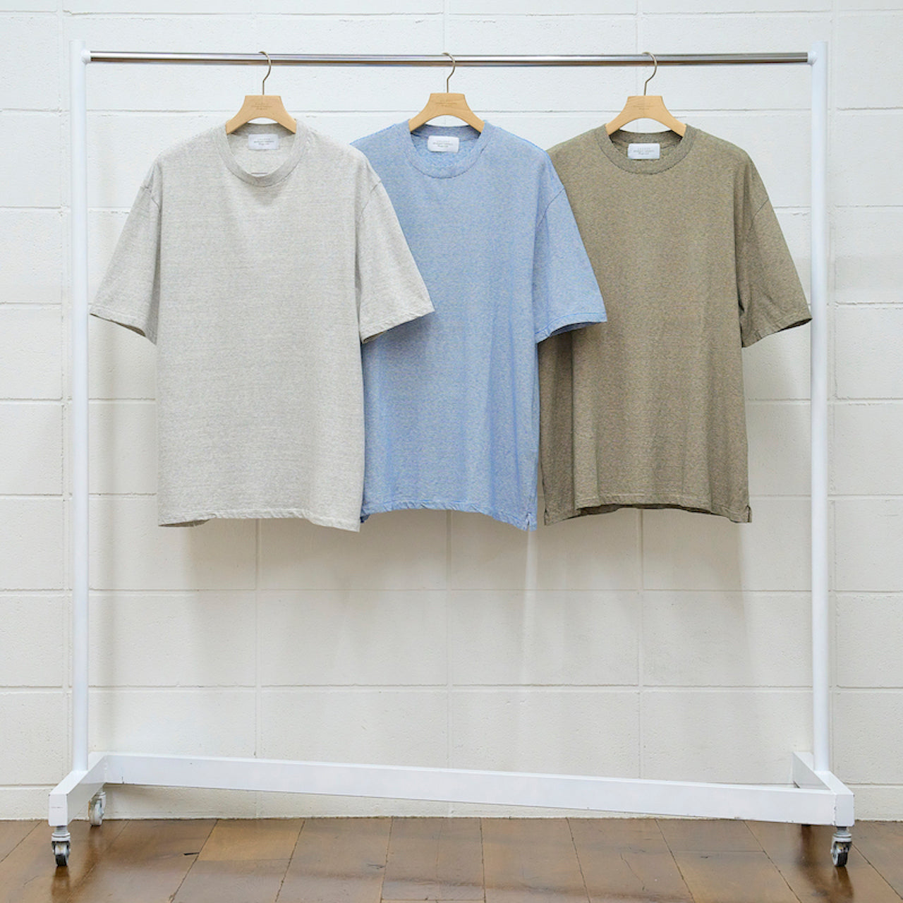 US2310 Micro border T-shirt