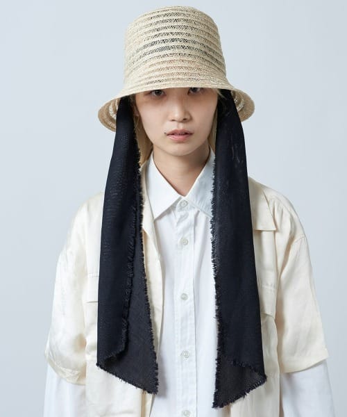 CLOCHE SCARF