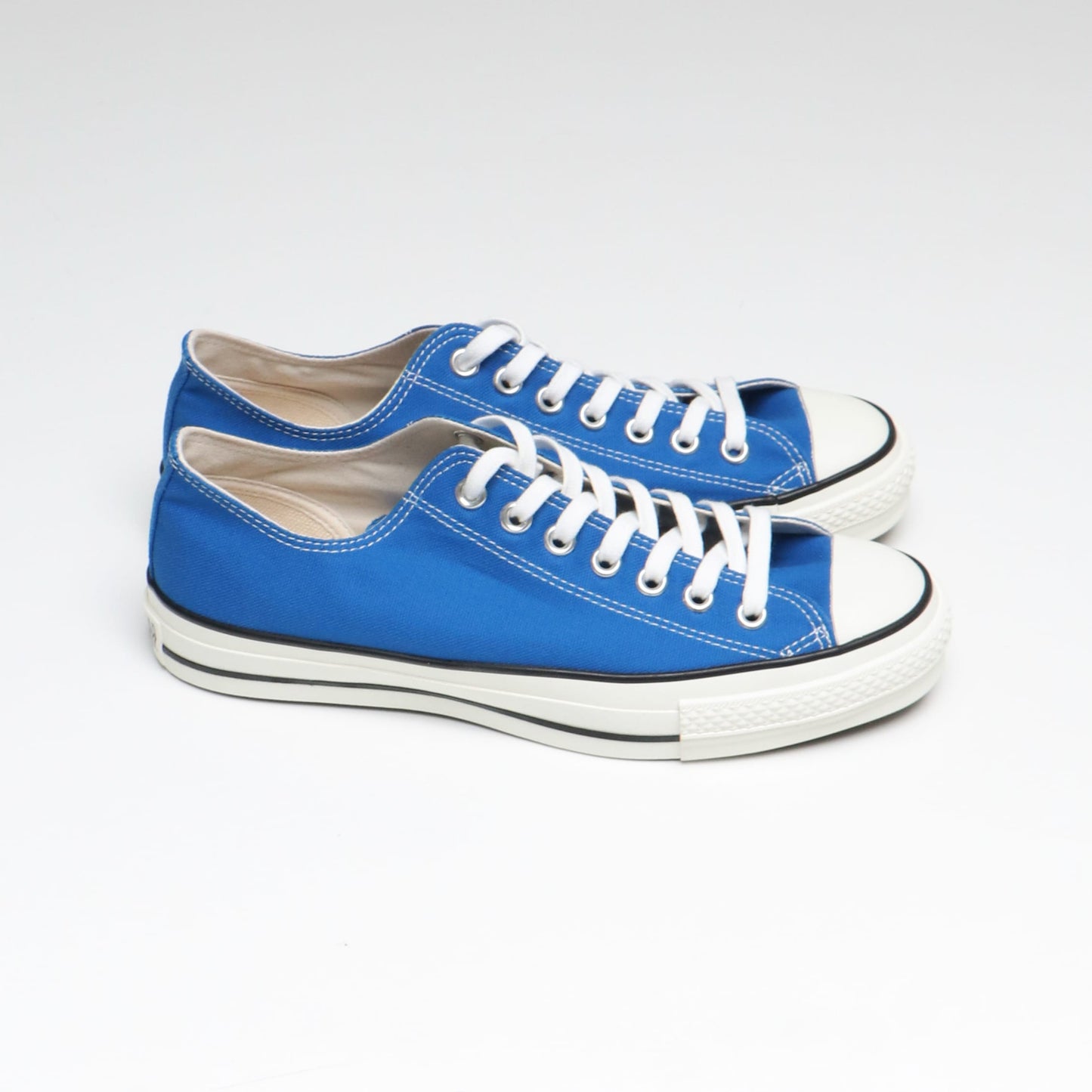 CANVAS AS J OX