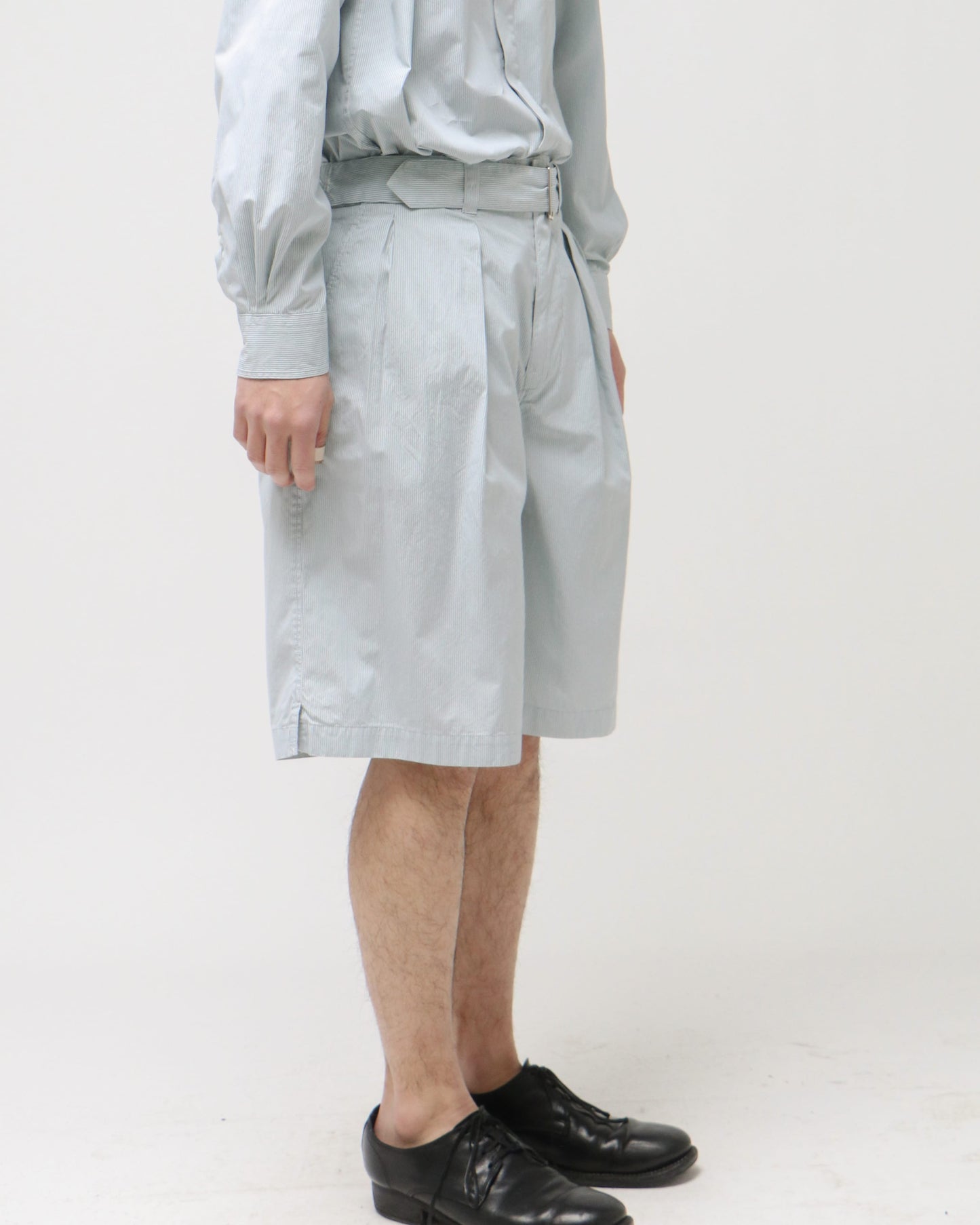 GARMENT DYE STRIPE BELTED WIDE SHORTS MIST GREEN