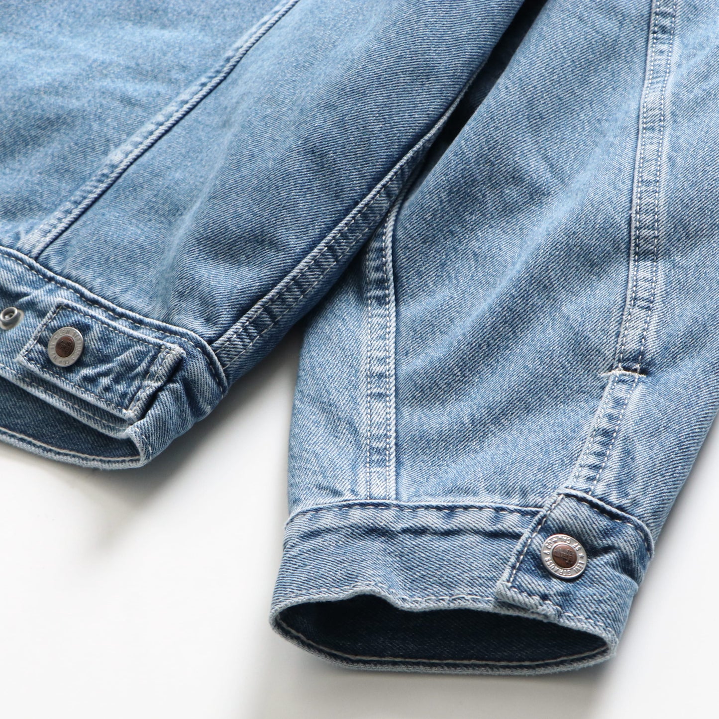 SILVERTAB SHERPA TRUKER JACKET