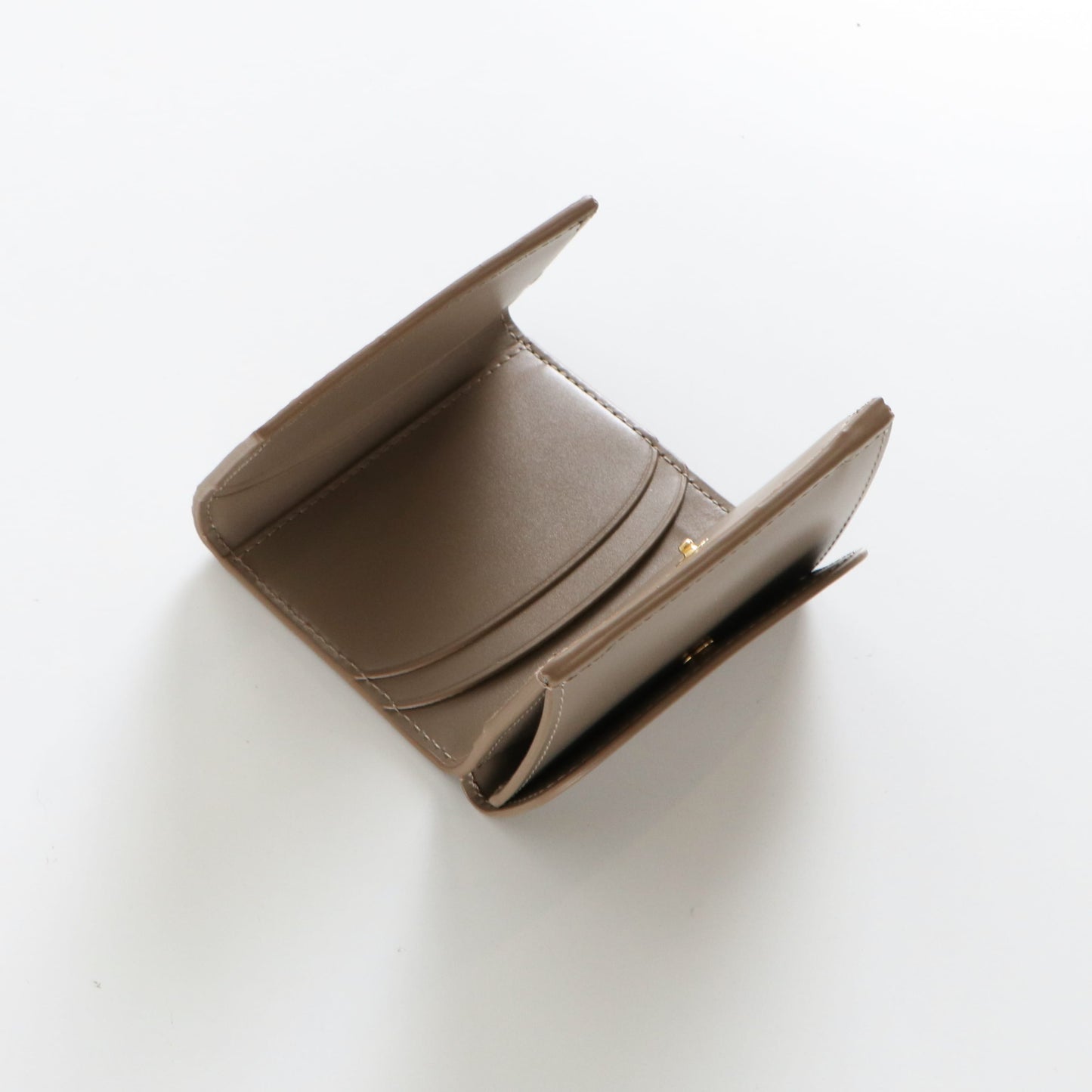 GENEVE TRIFOLD ウォレット