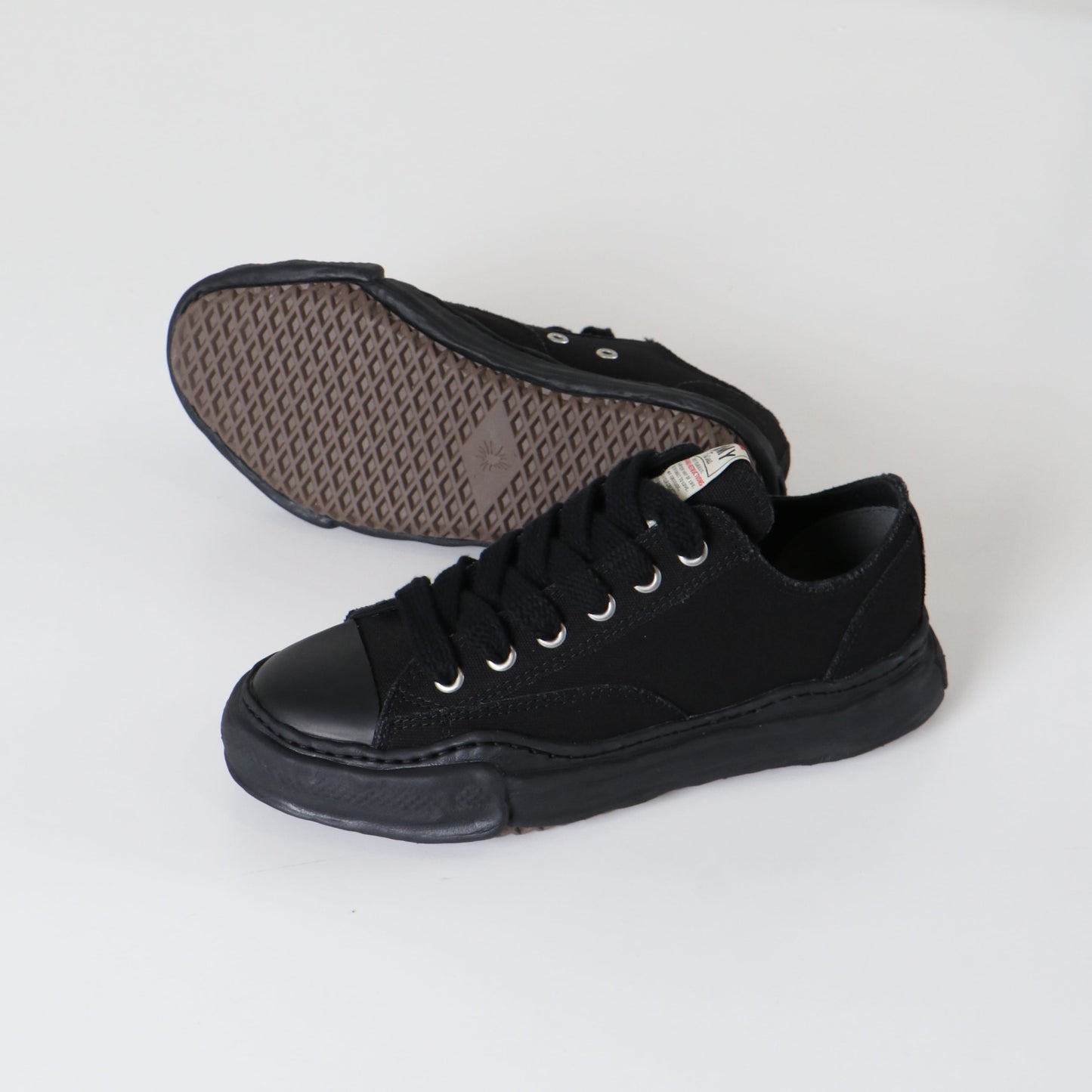 PETERSON LOW/CANVAS BLK/BLK