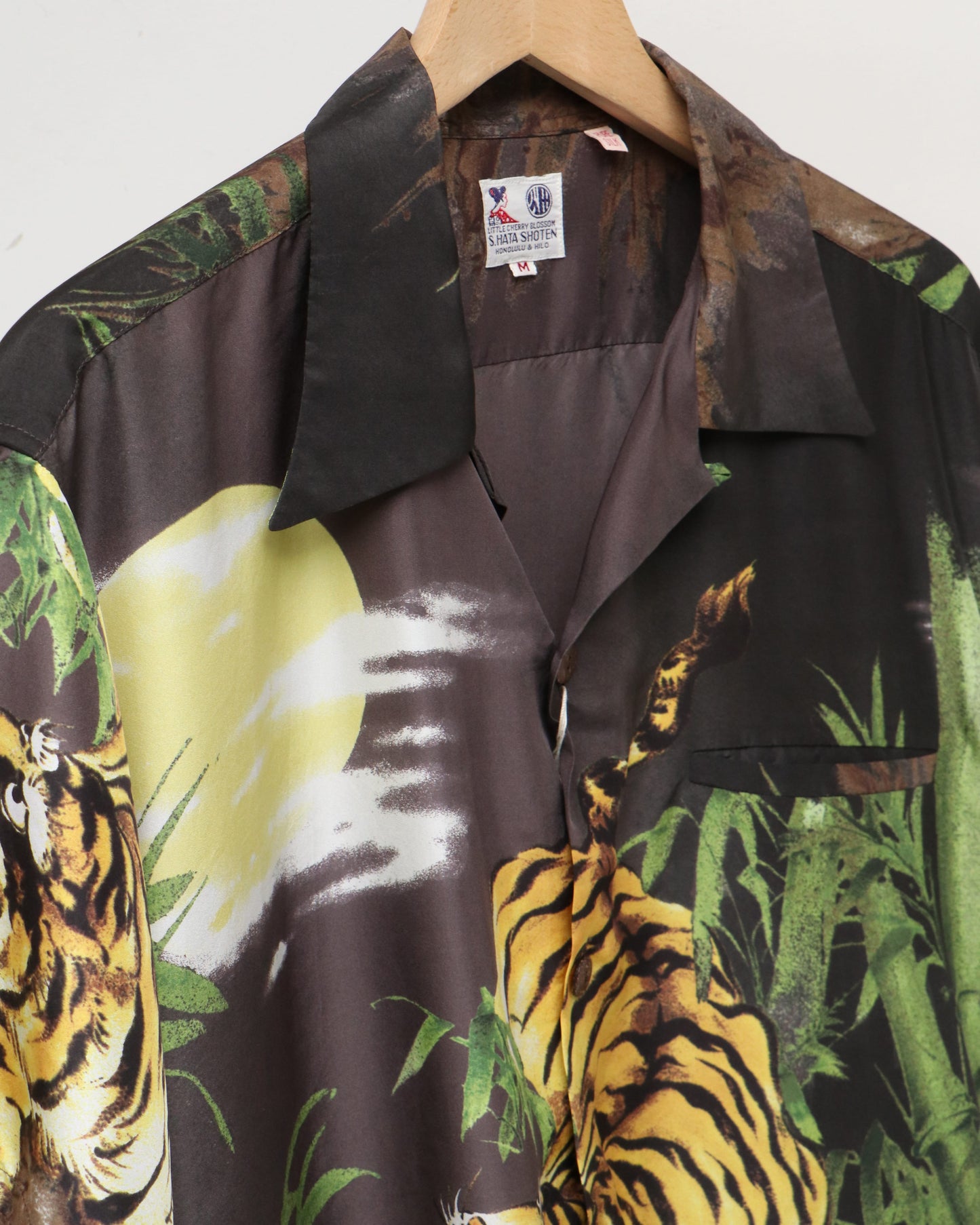 FURIOUS TIGER SS37863