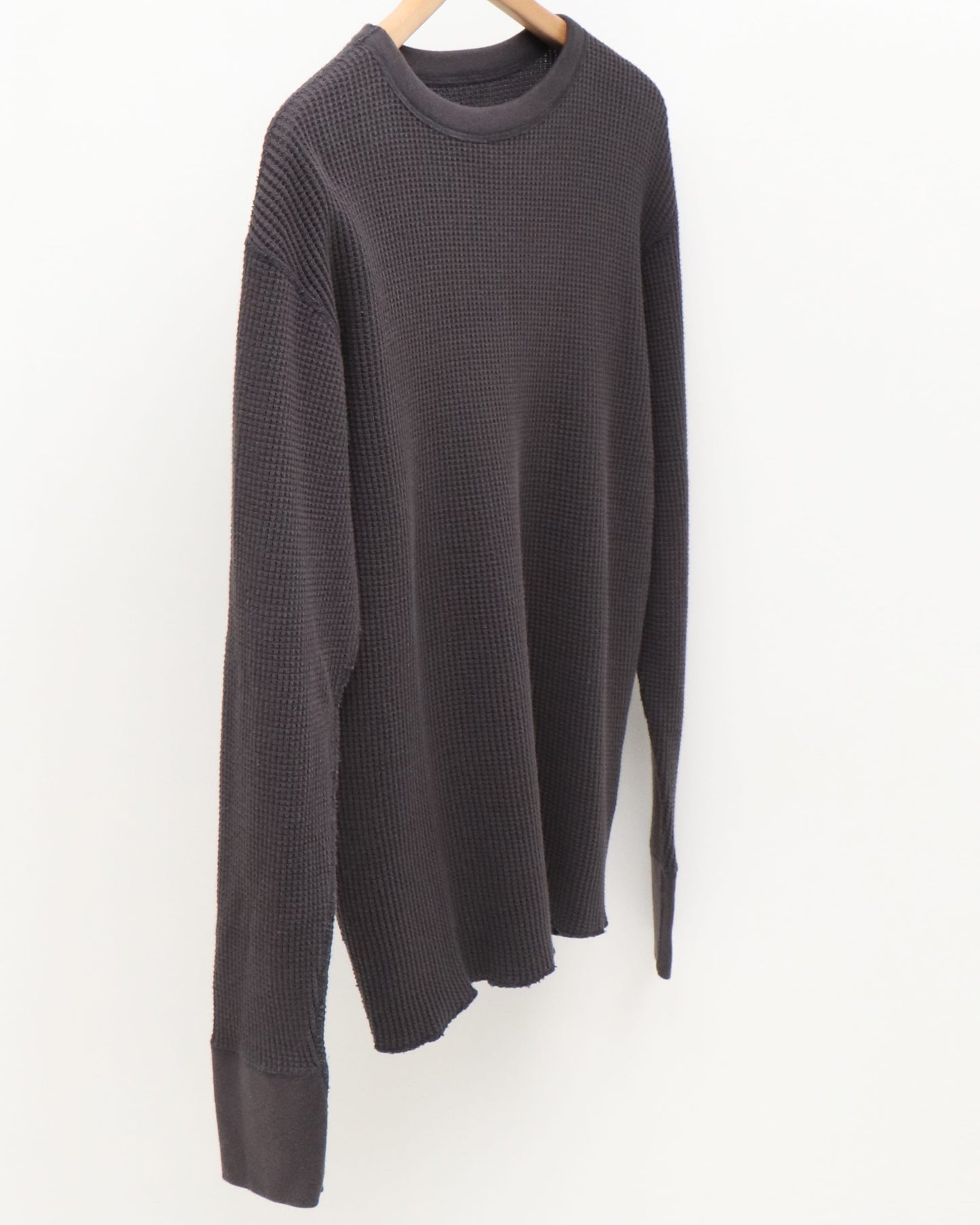 スビンコットン 2タックワッフル ロンT BLACK (ONE WASH)