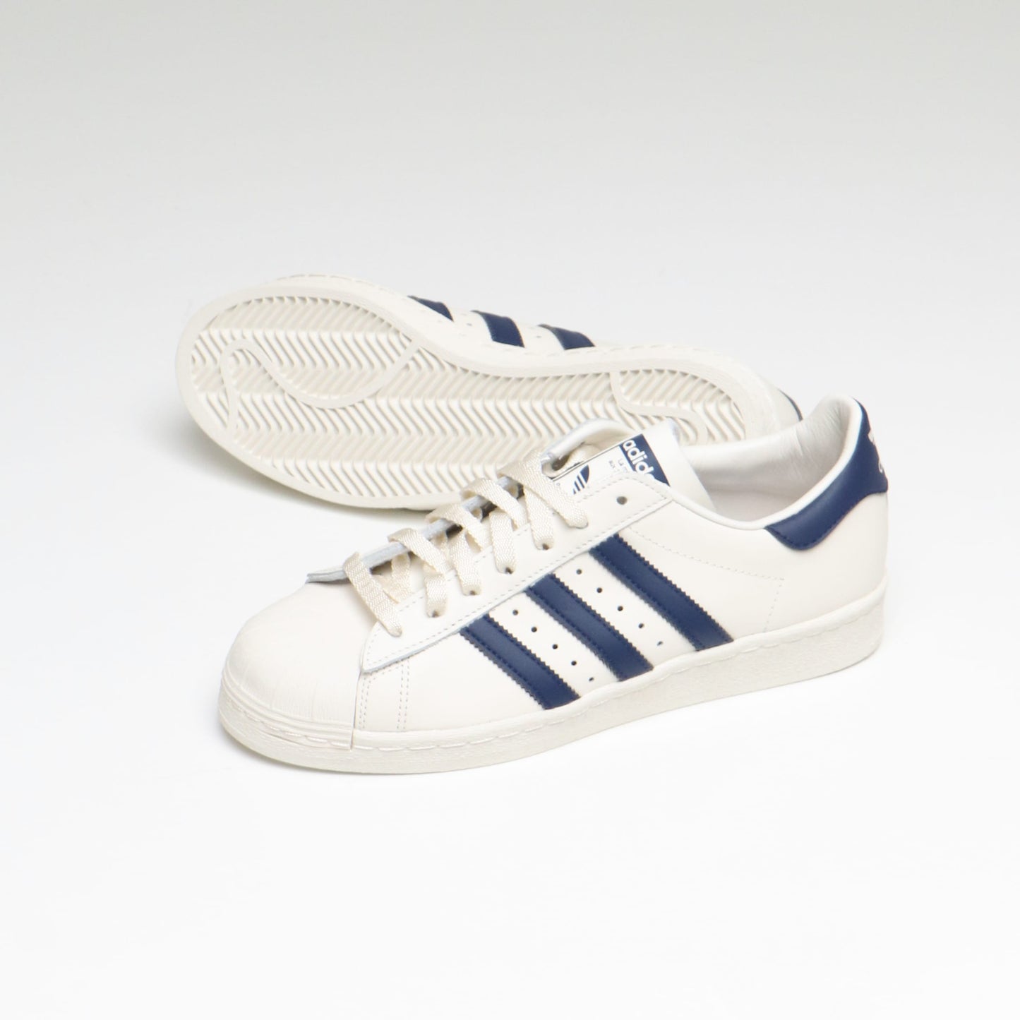 SUPERSTAR 82
