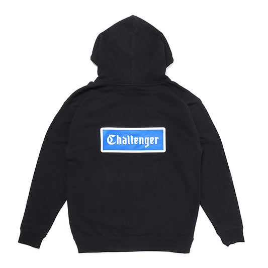 【TAT 2階】   CHALLENGER 3月18日 土曜日 発売。
