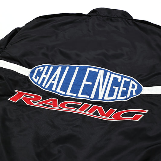 【TAT 2階】   CHALLENGER 12月9日 土曜日 12:00 発売開始。