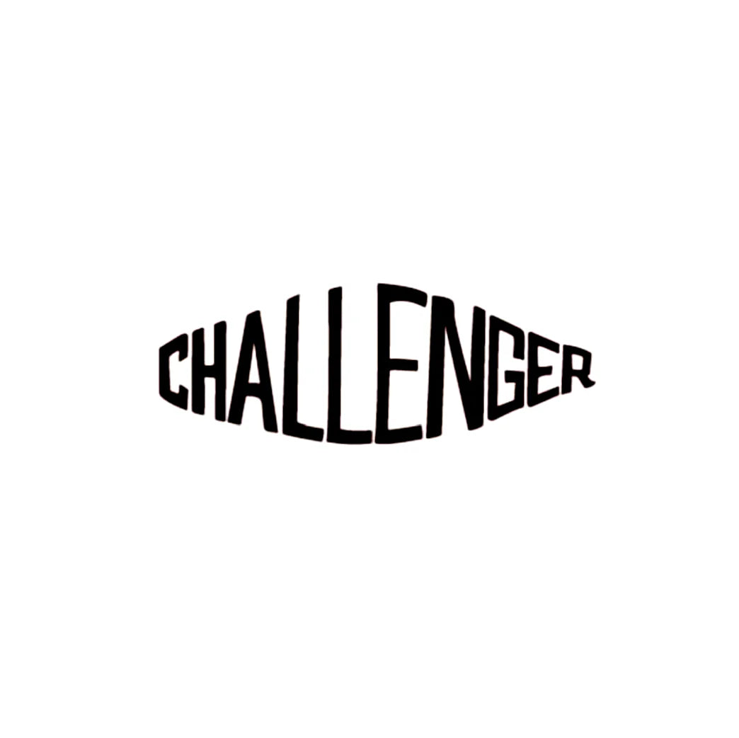 【TAT 2階】   CHALLENGER 5月18日 土曜日 発売開始。