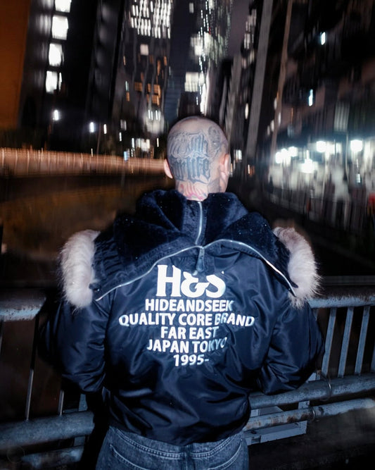 【TAT 2階】   HIDE AND SEEK / AVIREX BODY 2026年 1月2日 金曜日 発売。