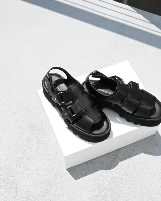 HYKE 入荷