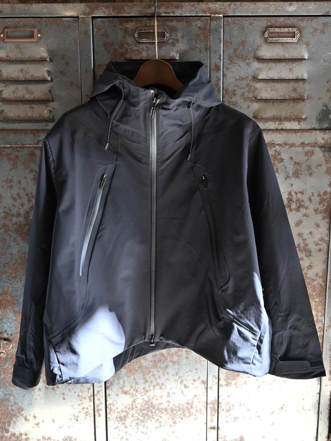 DESCENTE ALLTERRAIN 入荷