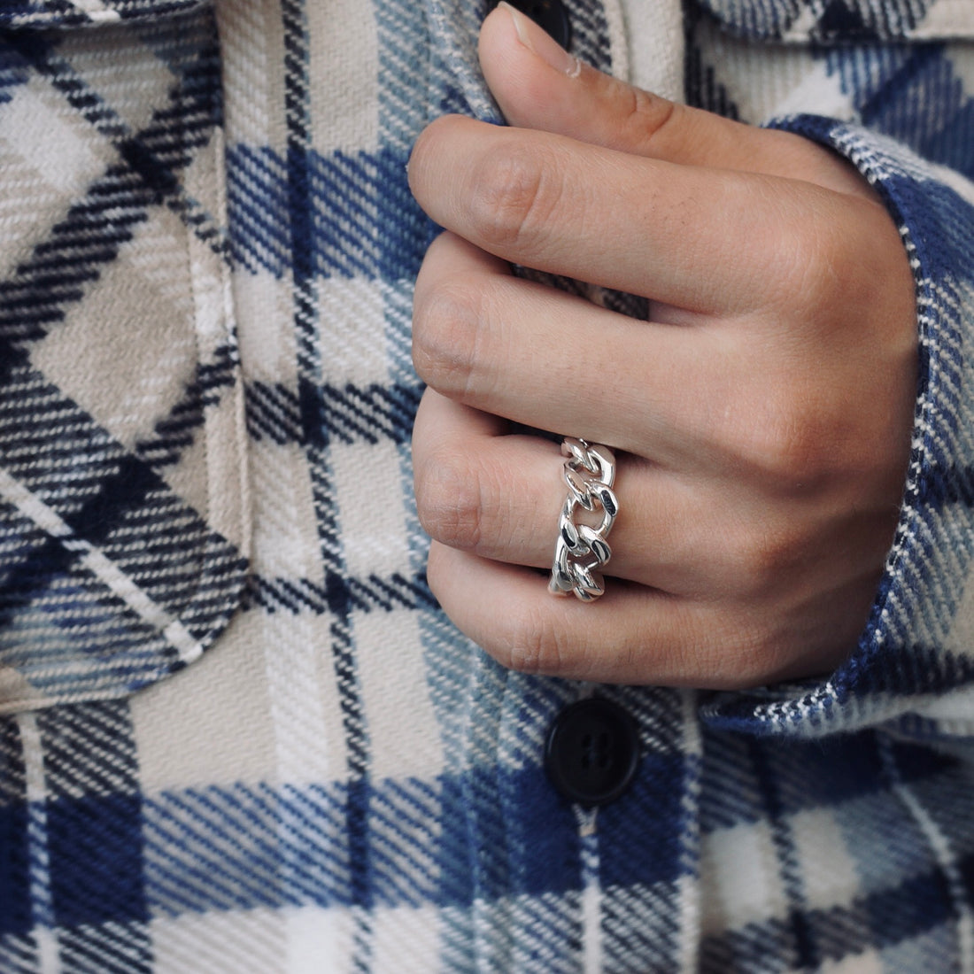 【TAT 1階】   FANTASTIC MAN 発売。