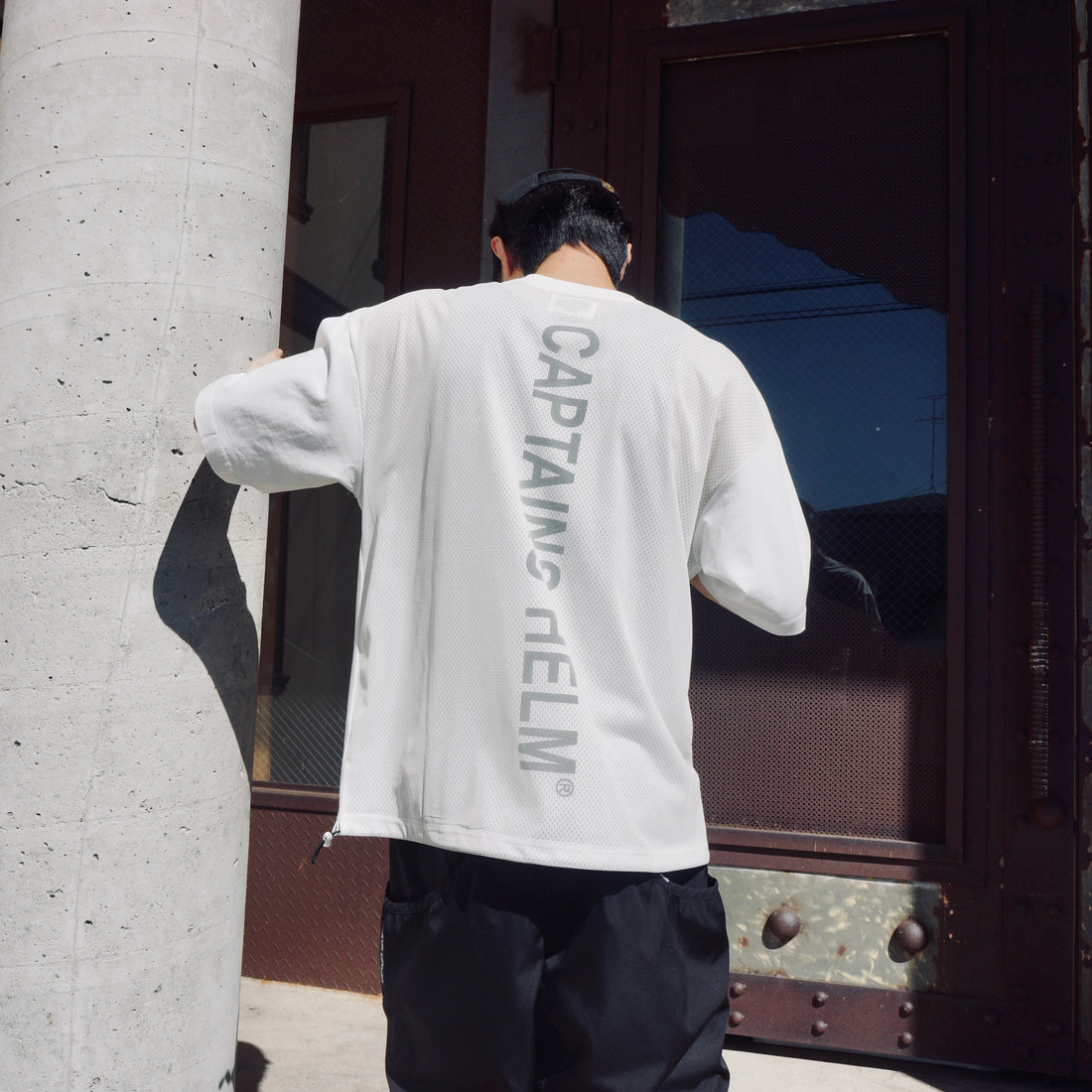 【TAT 2階】   CAPTAINS HELM 8月26日 土曜日 発売。