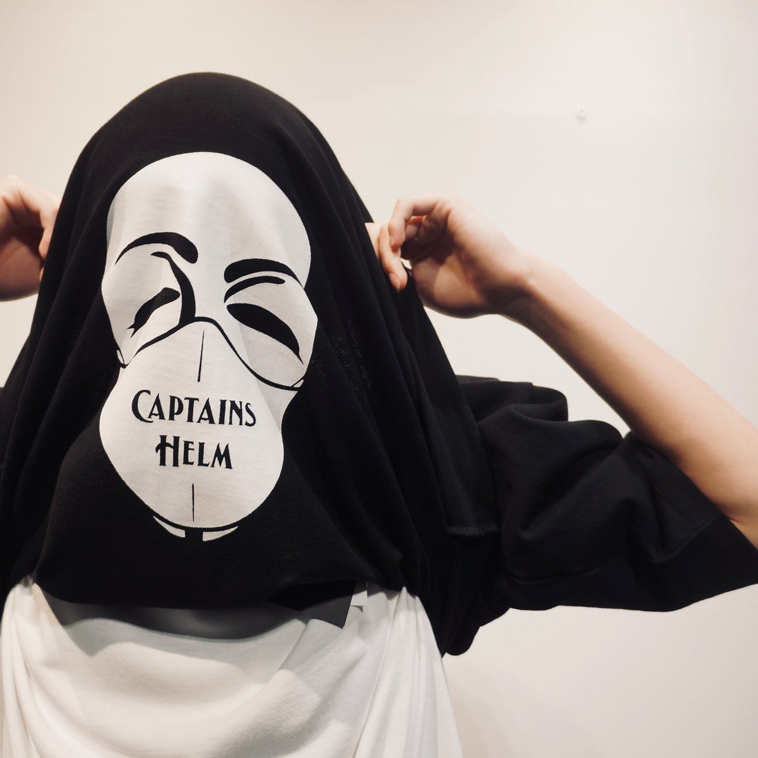 【TAT 2階】   CAPTAINS HELM 5月6日 土曜日 発売開始!!!