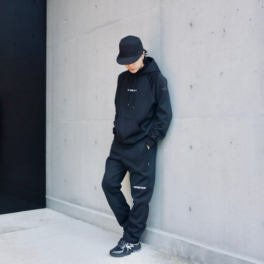 【TAT 2階】   CAPTAINS HELM 10月23日 月曜日 発売。