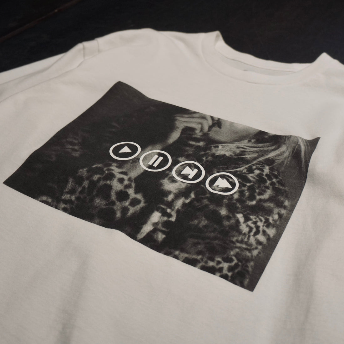 【TAT 1階】   SEQUEL 12月16日 土曜日 発売開始。