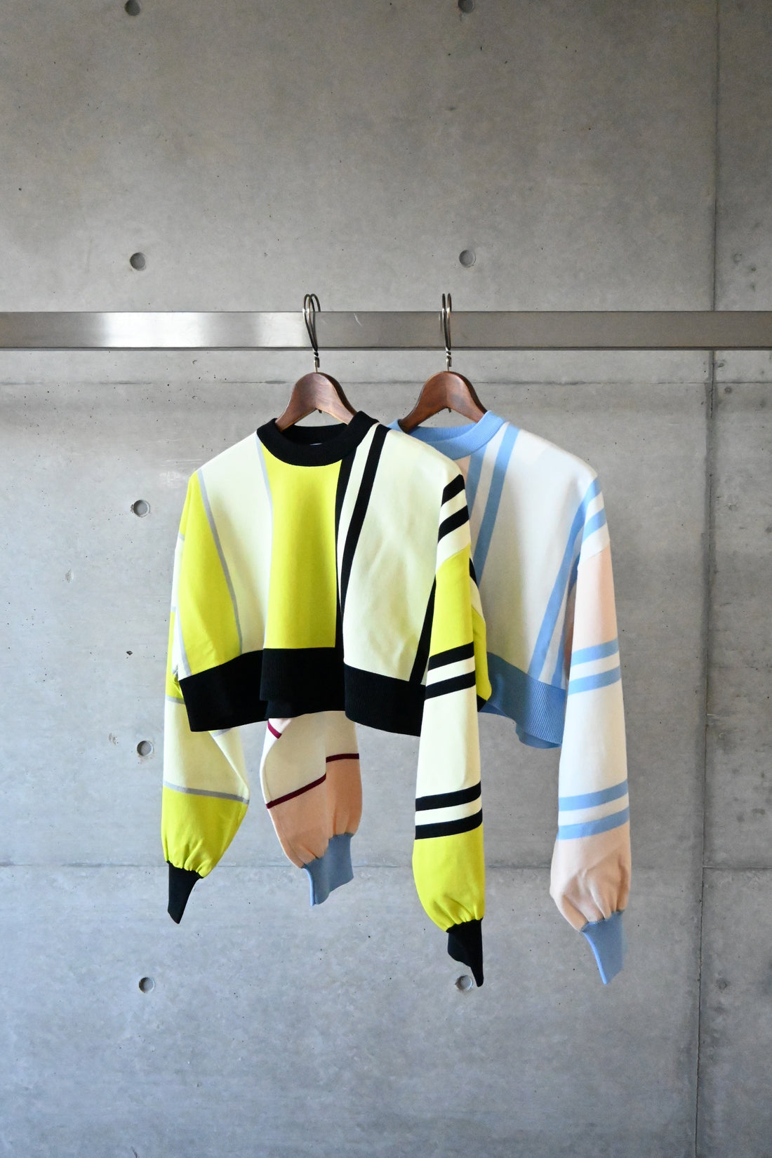 nagonstans 入荷