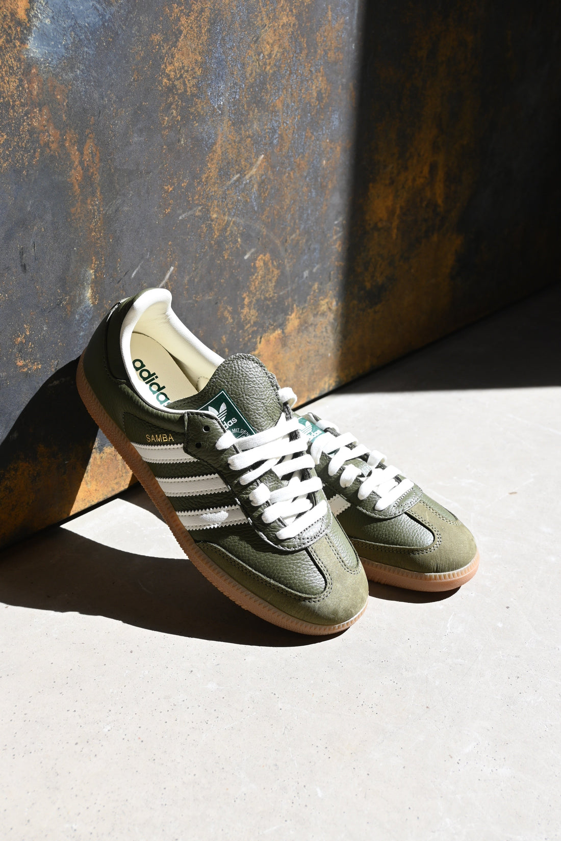 adidas 入荷