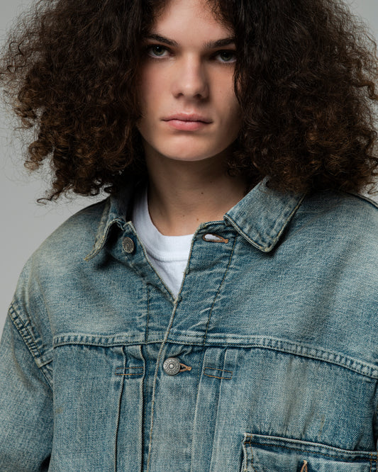 【TAT 1階】   BOW WOW 11月9日 土曜日 発売。