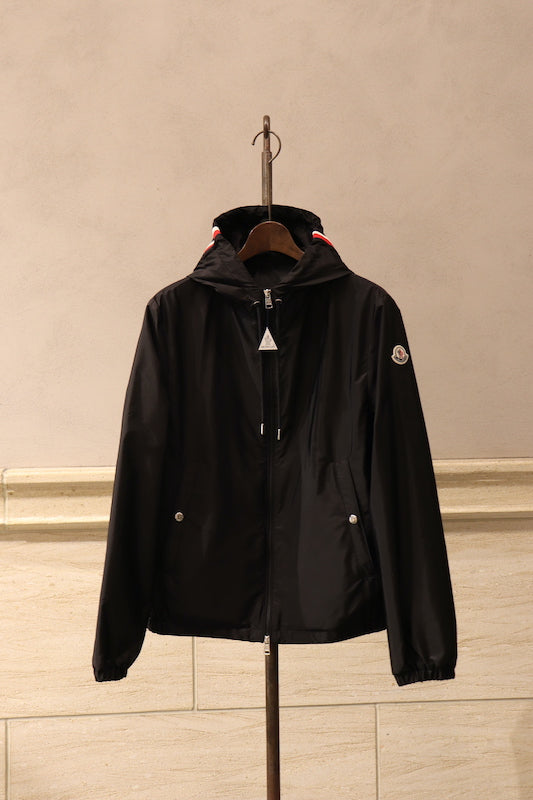 MONCLER 新作入荷