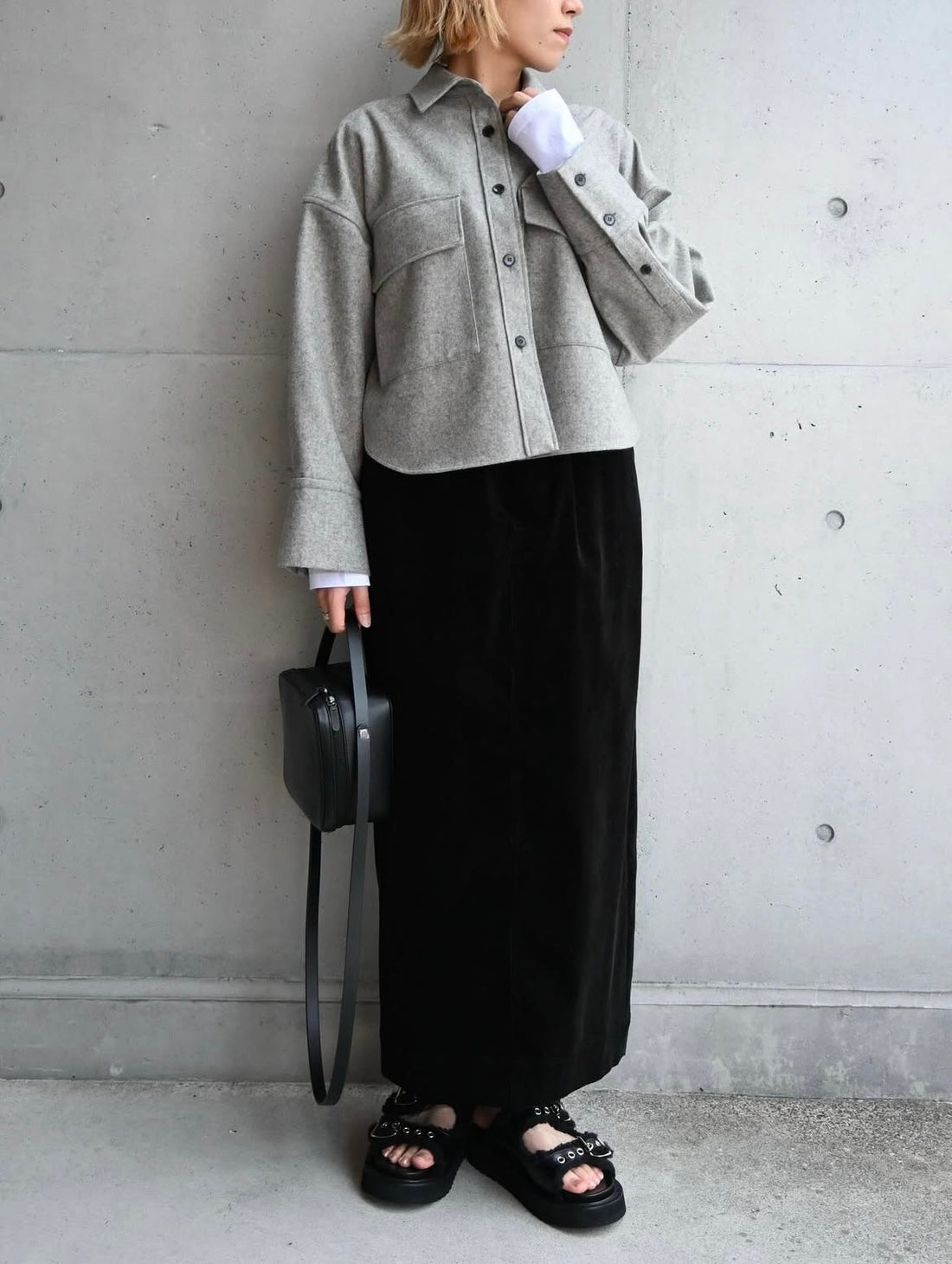 SACRA 入荷
