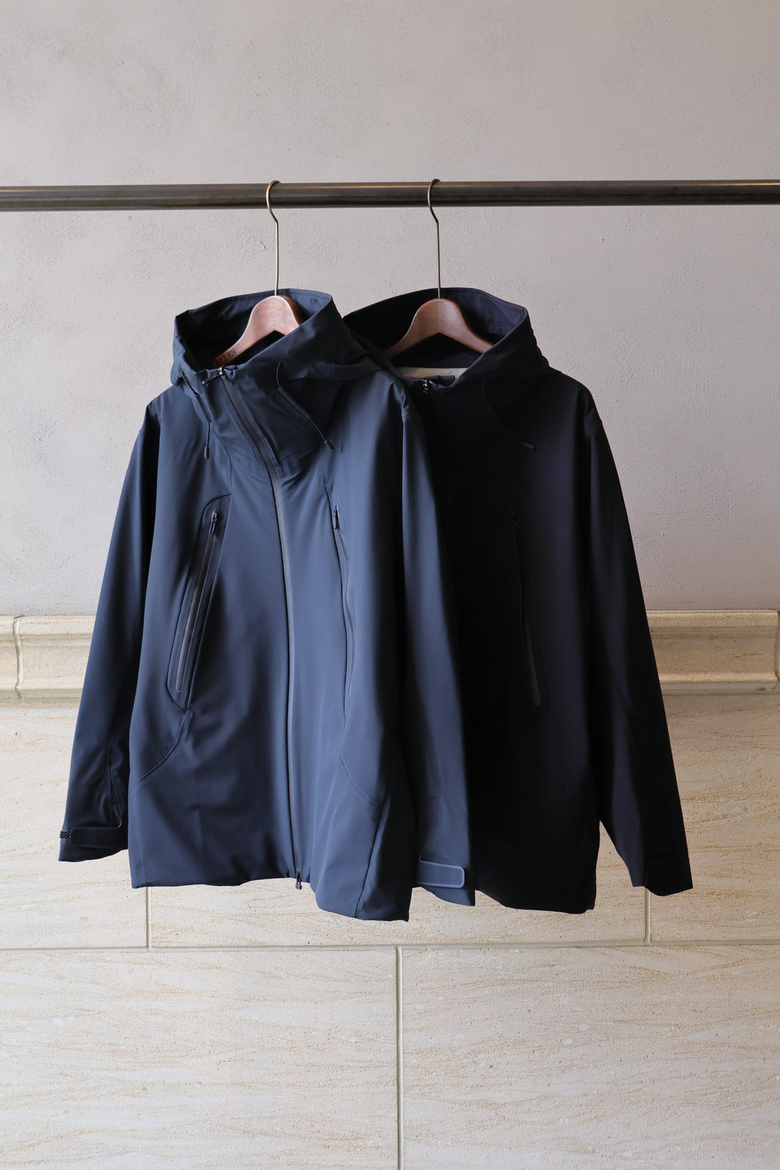 DESCENTE ALLTERRAIN 再入荷