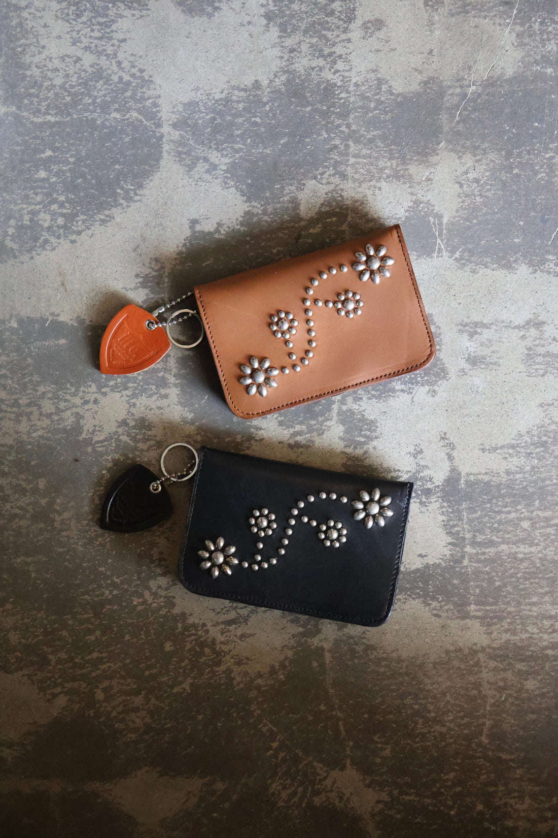 HTC 新作入荷