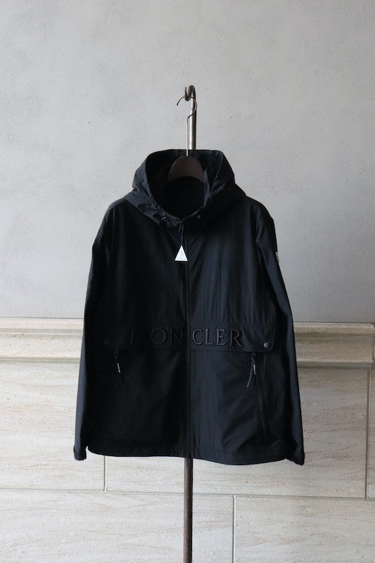 MONCLER 新作入荷