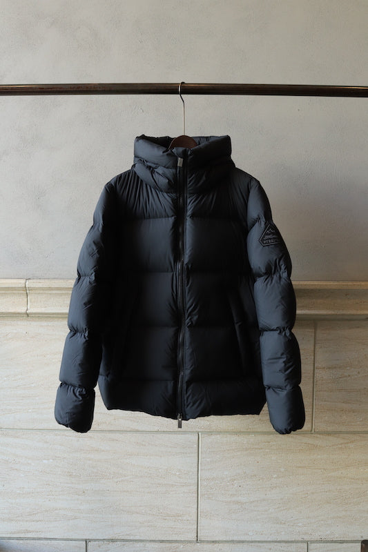 PYRENEX 新作入荷