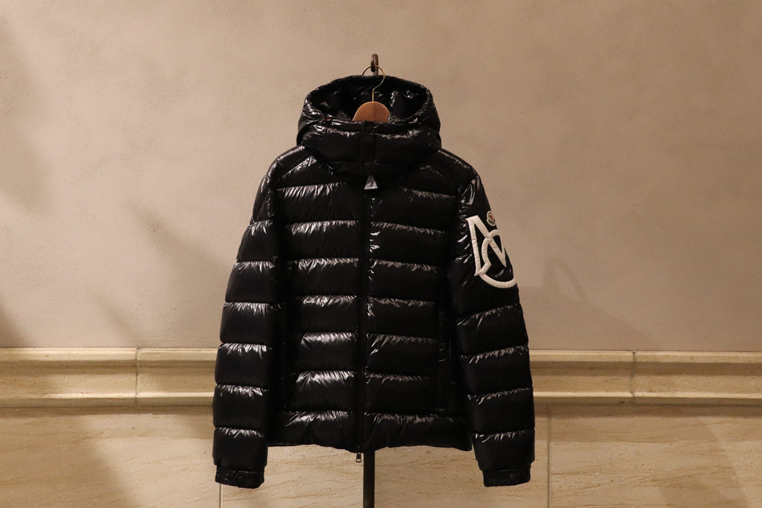 MONCLER 新作入荷