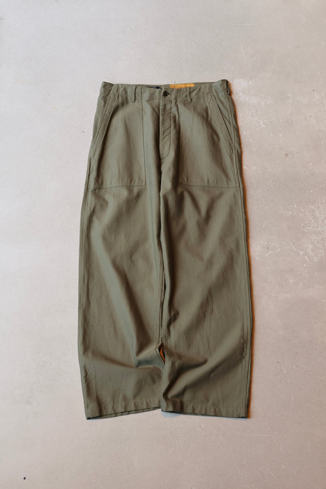 AUBERGE 新作入荷